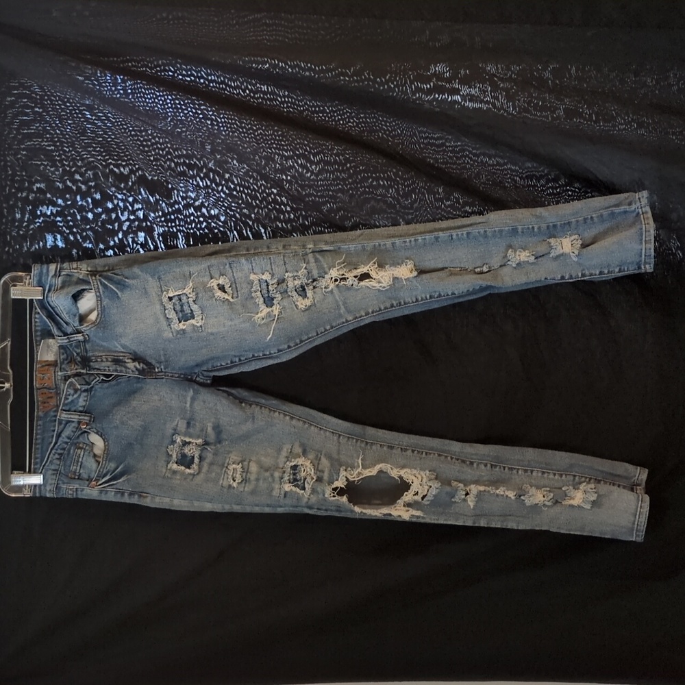 Distressed Light Blue Women's Jeans